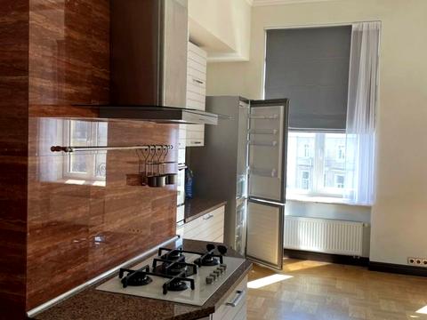 квартира за адресою Велика Васильківська вул. (Червоноармійська), 26