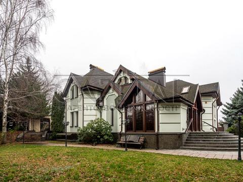 будинок за адресою Добровольчих батальйонів, 40