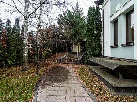 будинок за адресою Добровольчих батальйонів, 40