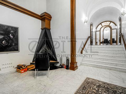 будинок за адресою Добровольчих батальйонів, 40