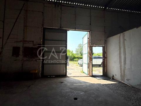 комерційна за адресою Свято-Покровська вул. (Леніна), 2