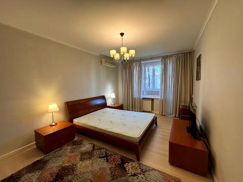 квартира за адресою Михайла Омеляновича-Павленка вул. (Суворова), 19