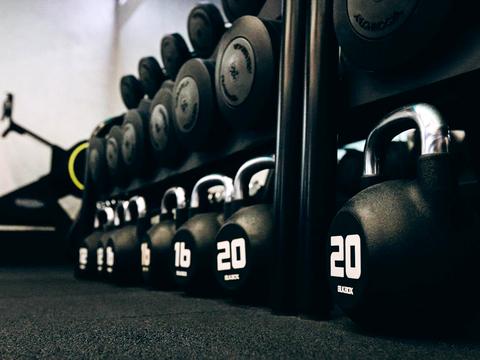 комерційна за адресою Мазепи, 35