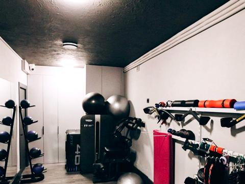 комерційна за адресою Мазепи, 35