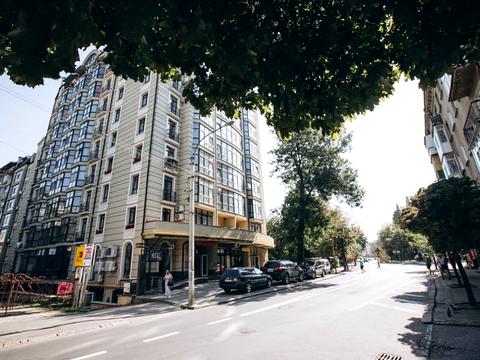 комерційна за адресою Мазепи, 35