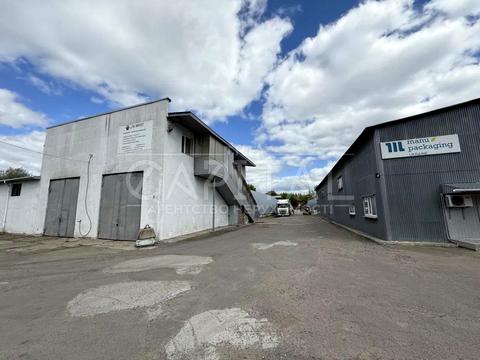 комерційна за адресою Малинська вул., 20