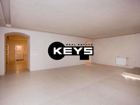 коммерческая по адресу Шота Руставели ул., 12