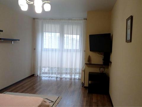 квартира за адресою Драгоманова вул., 2-Б