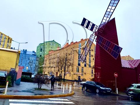 квартира за адресою Регенераторна вул., 4 к5