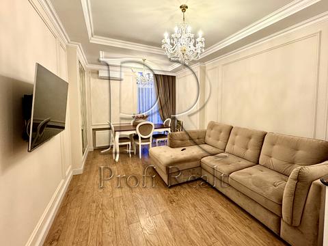 квартира за адресою Регенераторна вул., 4 к5