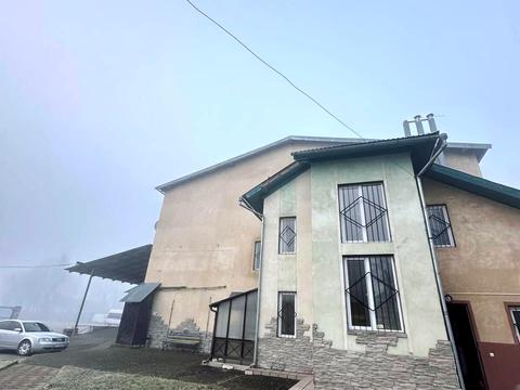 комерційна за адресою Мухи, 17