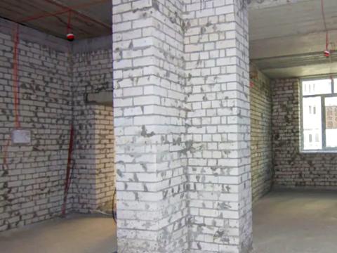 комерційна за адресою Валерія Лобановського вул., 30-в