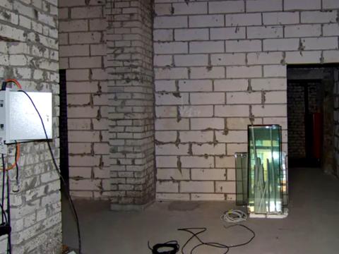 комерційна за адресою Валерія Лобановського вул., 30-в