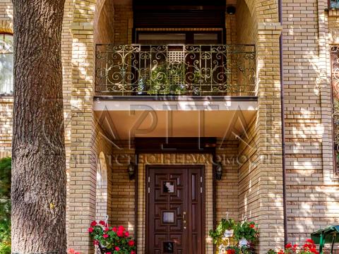 дом по адресу Київська