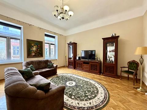 квартира за адресою Турецька вул., 1