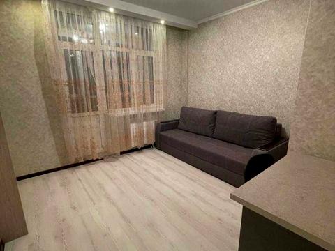 квартира за адресою Анни Ахматової вул., 22