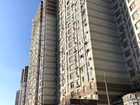 квартира за адресою Анни Ахматової вул., 22