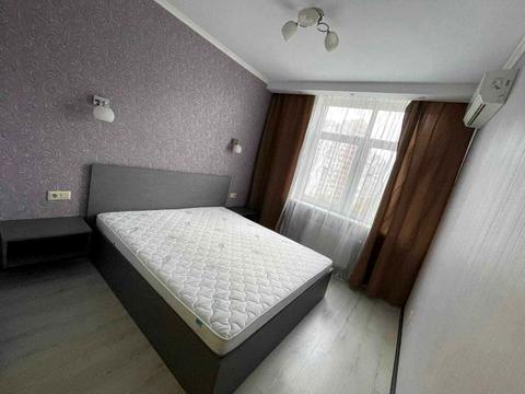 квартира за адресою Анни Ахматової вул., 22