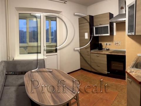 квартира за адресою Петра Григоренка просп., 18-А