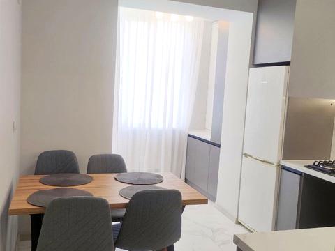 квартира за адресою Академіка Янгеля вул. (Фрунзе), 4