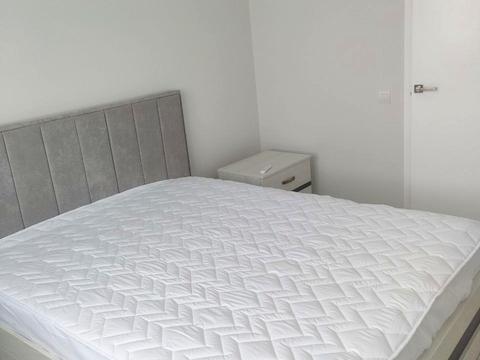 квартира за адресою Академіка Янгеля вул. (Фрунзе), 4