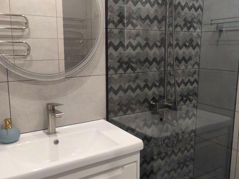 квартира за адресою Академіка Янгеля вул. (Фрунзе), 4