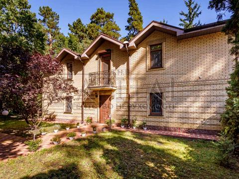 будинок за адресою Молодіжна