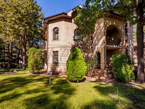 будинок за адресою Молодіжна