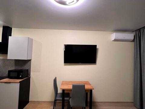 квартира за адресою Віктора Некрасова вул. (Північно-Сирецька), 6