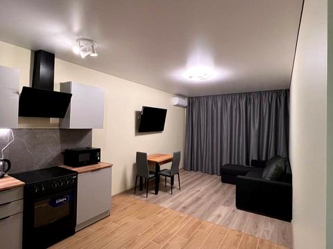 квартира за адресою Віктора Некрасова вул. (Північно-Сирецька), 6