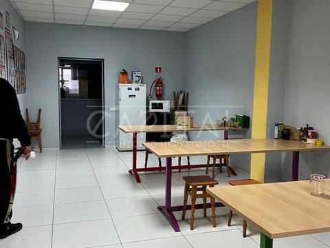 коммерческая по адресу Лесі Українки, 1