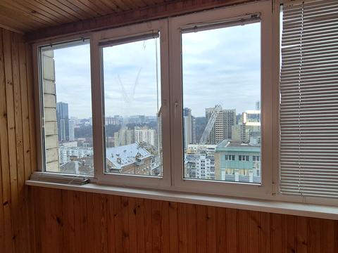 квартира за адресою Предславинська вул., 25