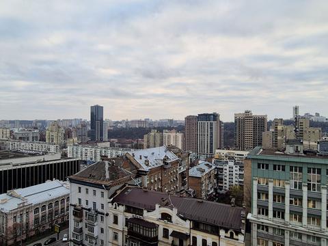 квартира за адресою Предславинська вул., 25