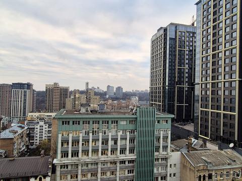 квартира за адресою Предславинська вул., 25