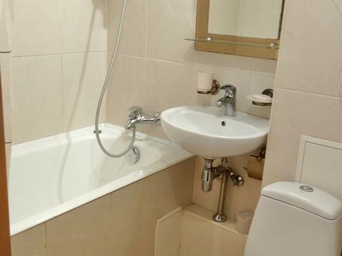 квартира за адресою Русанівська набережна вул., 10/1