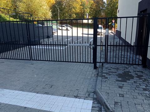 квартира по адресу Свободи ул., 12