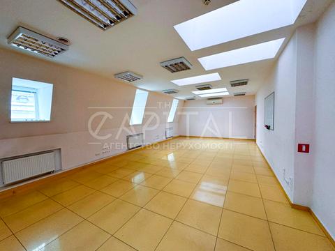 комерційна за адресою Петра Сагайдачного вул., 14