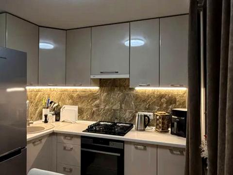 квартира за адресою Олександрівський просп. (Косіора), 154а