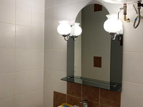 комерційна за адресою Шевченка бульв., 208