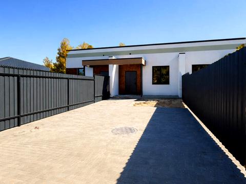 будинок за адресою Бориса Лятошинського вул. (1 Травня)