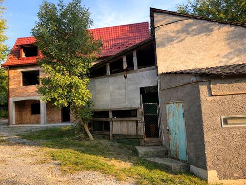 коммерческая по адресу Романа Шухевича ул., 17