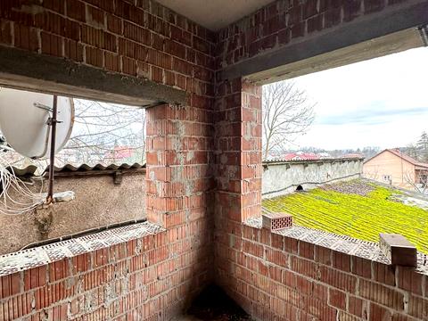 коммерческая по адресу Романа Шухевича ул., 17