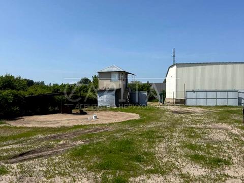 комерційна за адресою Свято-Покровська вул. (Леніна), 2