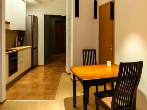 квартира за адресою Королеви Єлизавети ІІ вул. (Глинки), 2