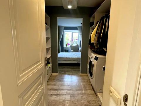 квартира по адресу Ивана Пулюя ул., 4