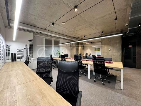 комерційна за адресою Київ, Валерія Лобановського просп., 150