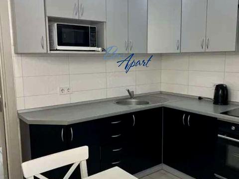 квартира за адресою Софії Русової вул., 7