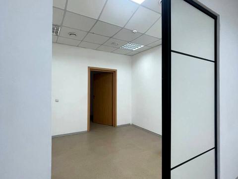 комерційна за адресою Львів, Джерельна вул., 39