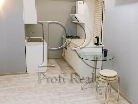 квартира за адресою Героїв полку "Азов" вул. (Маршала Малиновського), 28-Б