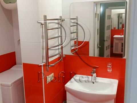 квартира за адресою Героїв полку "Азов" вул. (Маршала Малиновського), 28-Б